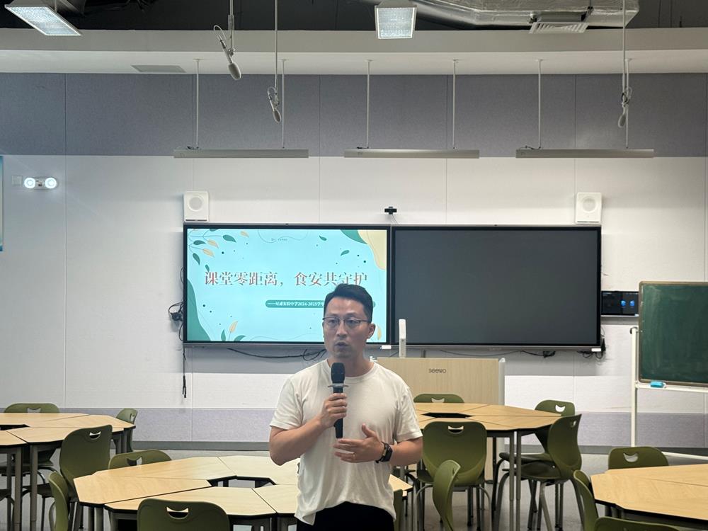 38697e6c5182406992b5963cf93e0560.jpg 38697e6c5182406992b5963cf93e0560.jpg