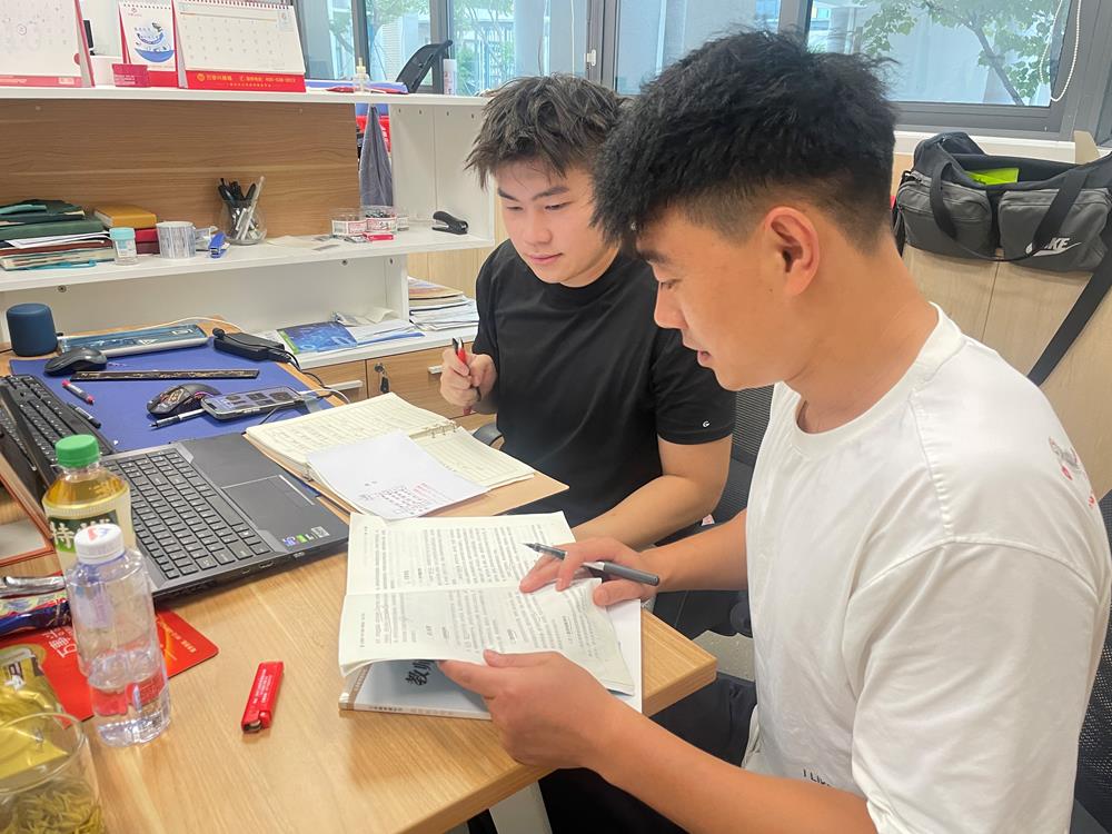 1e73345e636b4f918adcfd62d2d09c13.jpg 1e73345e636b4f918adcfd62d2d09c13.jpg