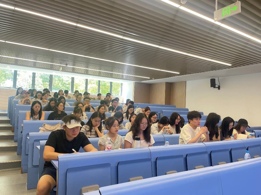 6656a93c4cd74c358f9c4e596fbf0132.jpg 6656a93c4cd74c358f9c4e596fbf0132.jpg